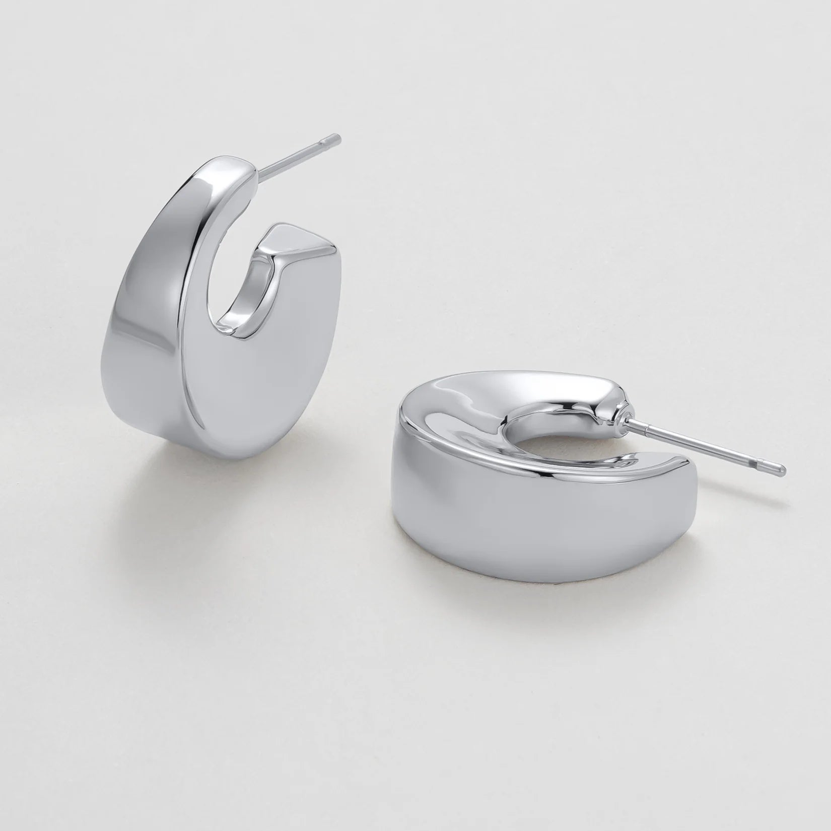 Harper Hoop - Earring