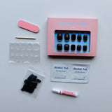 Pressing Nails - Black Extra-Short (gel)