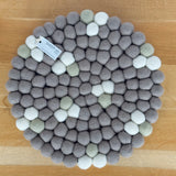 Felt Ball Pot Stand Round