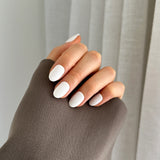 Pressing Nails - White Oval (gel)