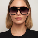 Otra Sunnies - Kori- Black/Smoke Fade