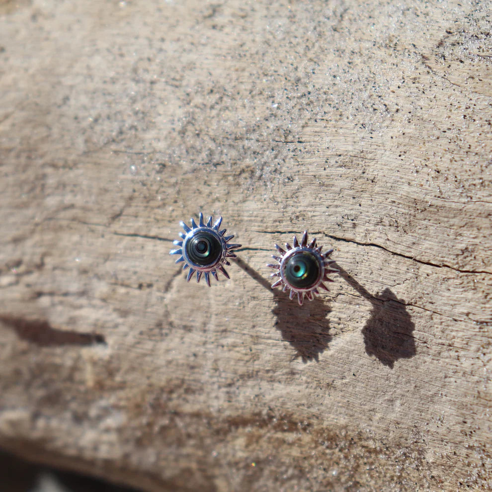 Rā Paua Stud
