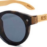 Marilyn Monroe Sunnies Tort w/Wooden Arms