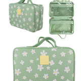 Olive Daisy - Hanging Washbag