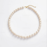 Luna Pearl Necklace