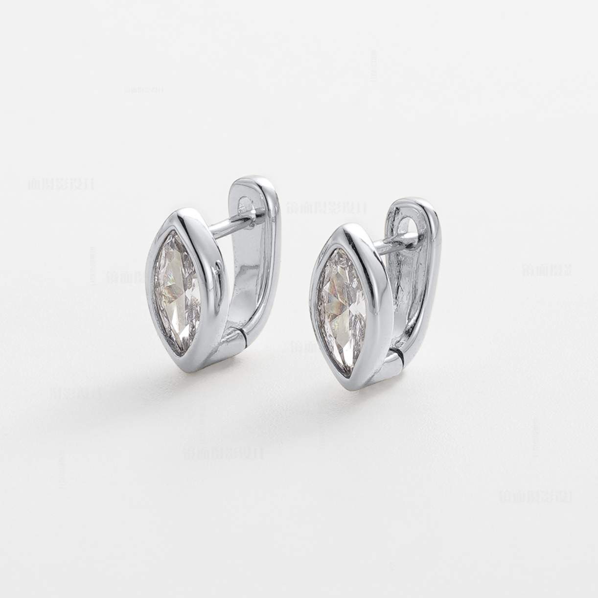 Eden Huggie Earring