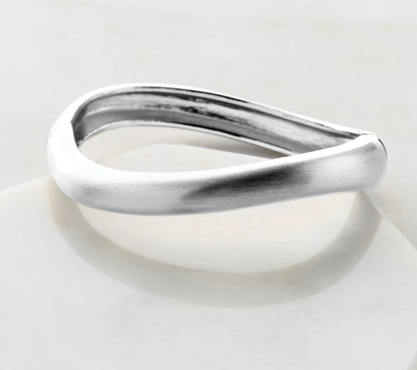 Nara Brushed Bracelet