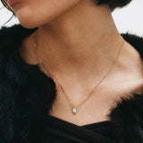 Arrow necklace Gold