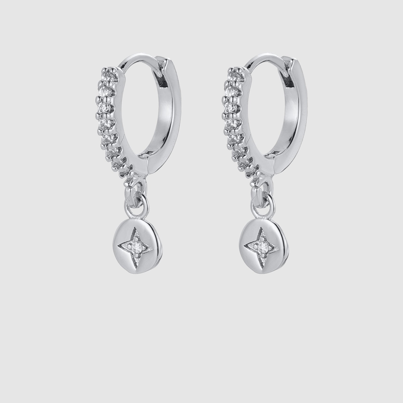 Holly Huggie - Earring