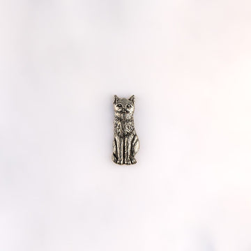 Cat Sitting Pin