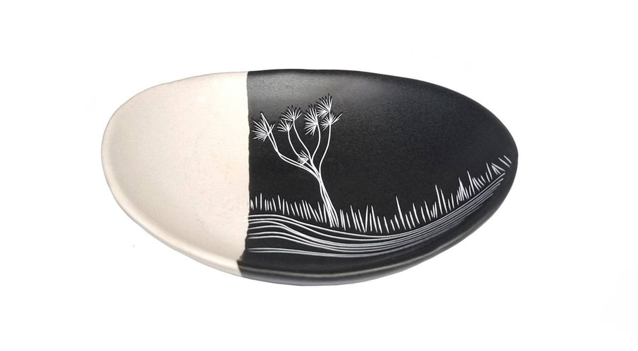 Coastal Ti Kouka Dipped White on Black - 10cm