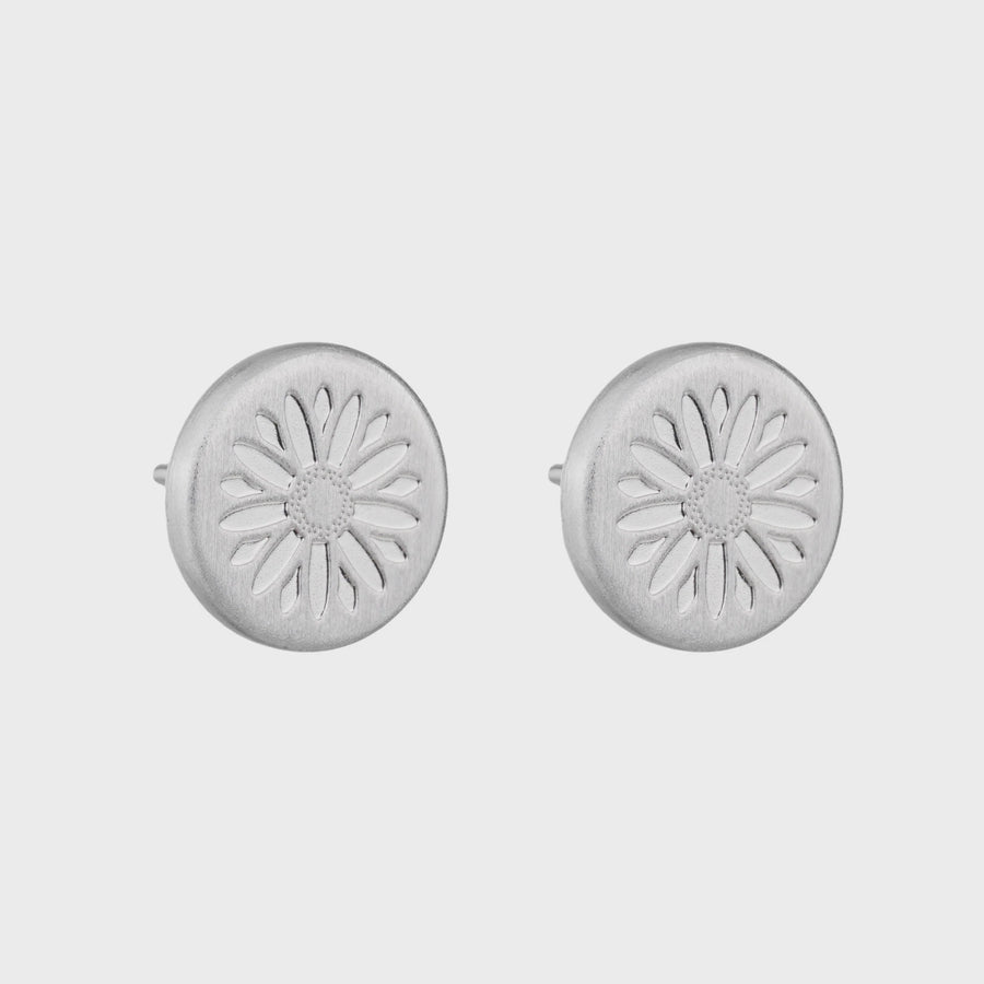 Round Mountain Daisy Stud Earring - Silver