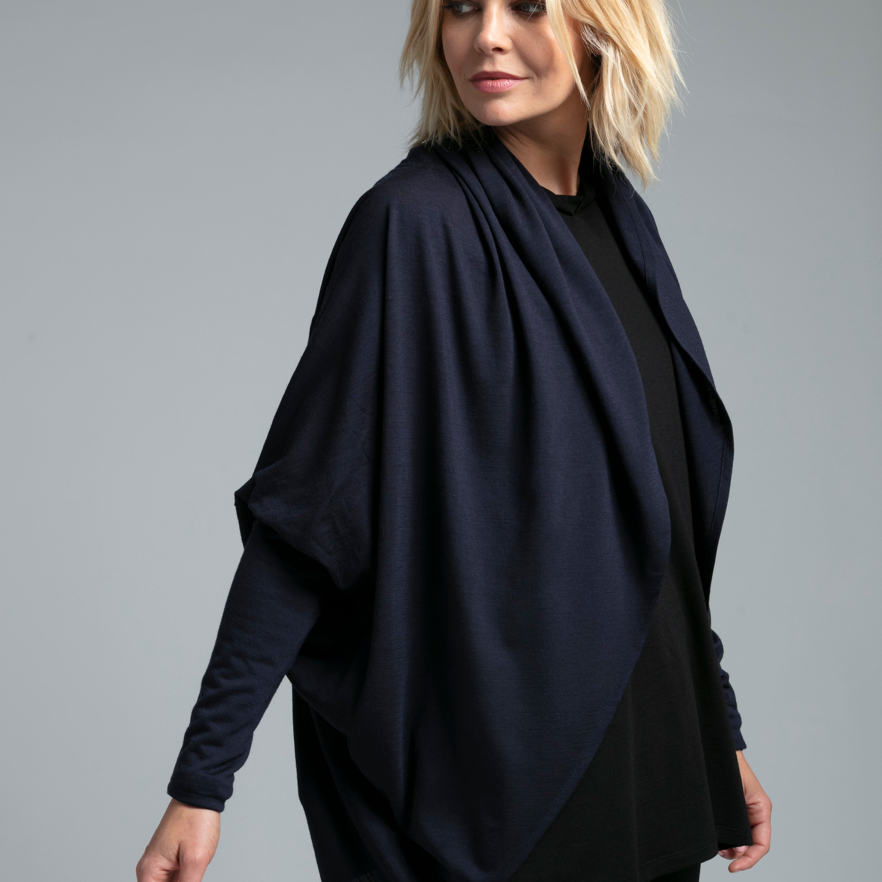Voltage Cardi