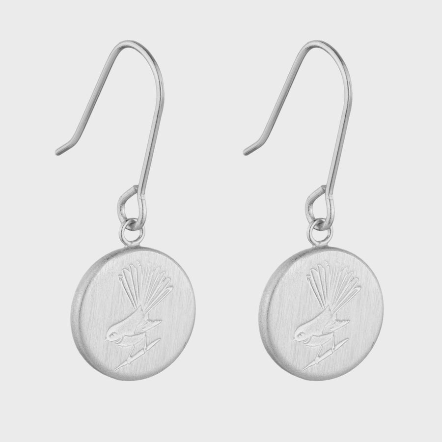 Round Fantail Pendant Earring - Silver