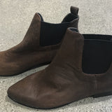 Leather Ankle Boots / Brown - Size 39